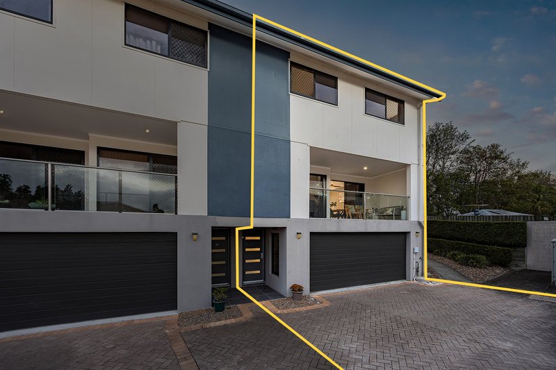 Photo - 21/1 Jaffa Crescent, Calamvale QLD 4116 - Image 1