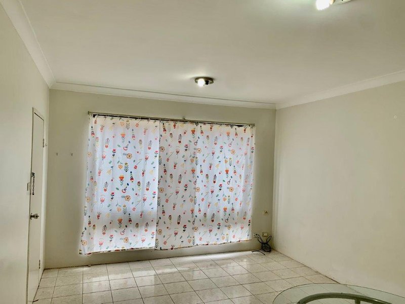 Photo - 2/11 Kurrajong Street, Cabramatta NSW 2166 - Image 7