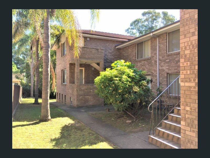 2/11 Lemongrove Road, Penrith NSW 2750