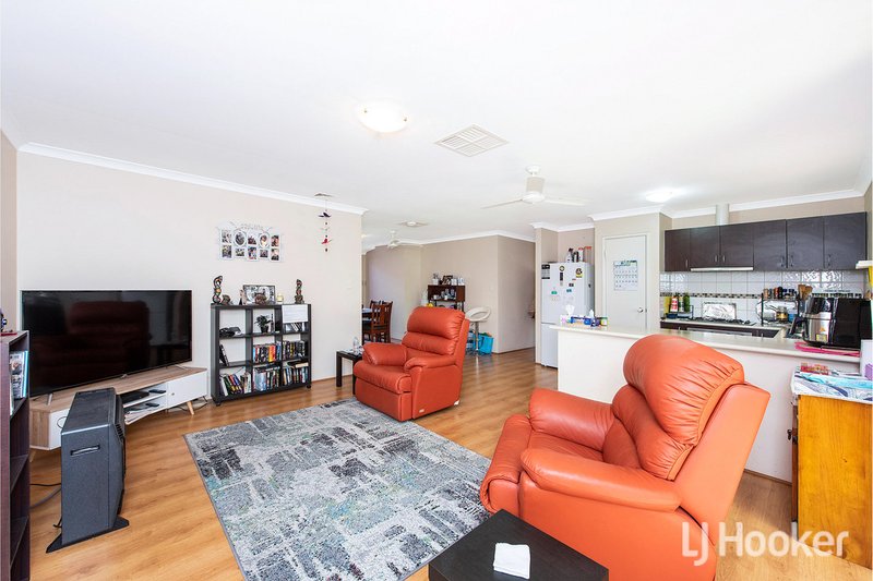 2/11 Liberton Place, Coodanup WA 6210