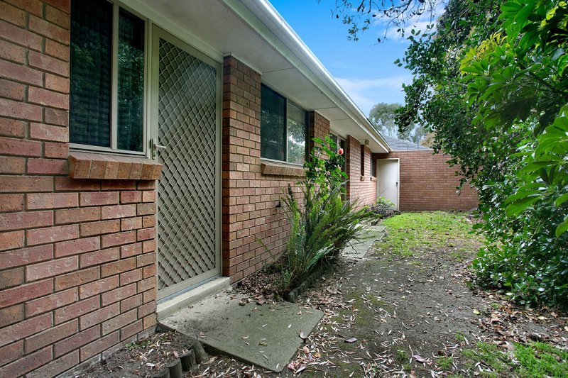 Photo - 2/11 Lloyd Street, Langwarrin VIC 3910 - Image 7