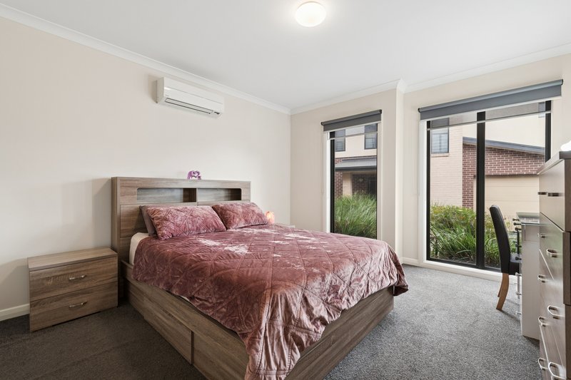 Photo - 2/11 Maroondah Highway, Lilydale VIC 3140 - Image 7