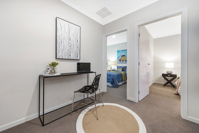 Photo - 2/11 Monash Drive, Mulgrave VIC 3170 - Image 7