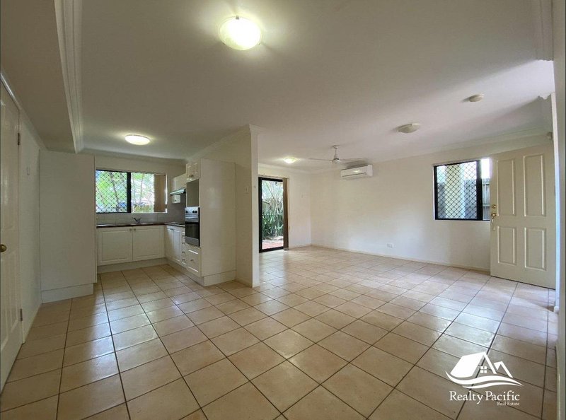 Photo - 2/11 Mons Road, Carina Heights QLD 4152 - Image 3