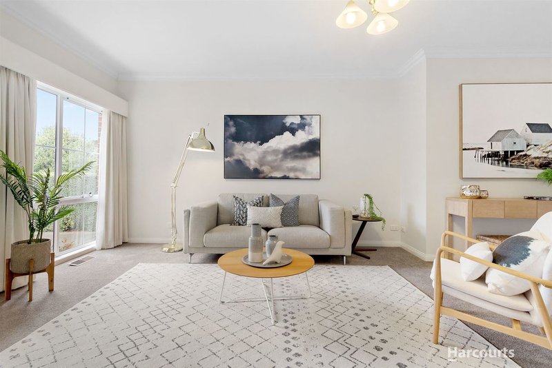 2/11 Montclair Avenue, Glen Waverley VIC 3150