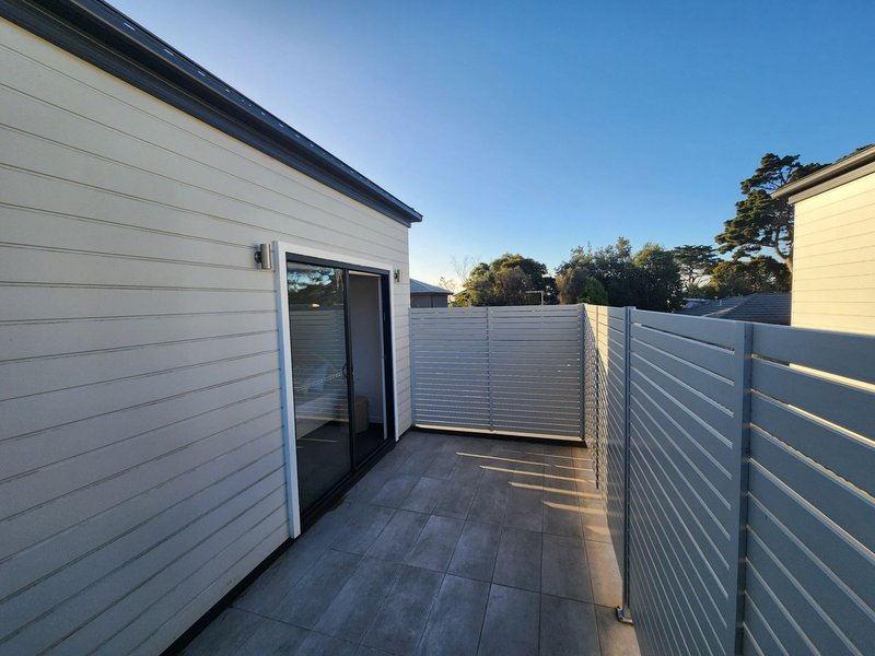 Photo - 2/11 Nepean Highway, Safety Beach VIC 3936 - Image 12