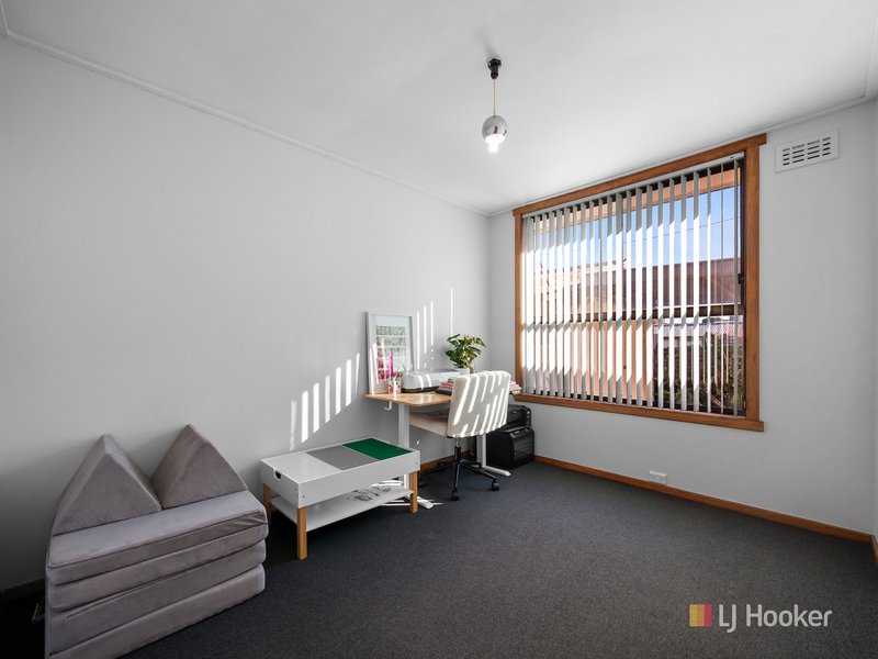 Photo - 211 Old Bass Highway, Wynyard TAS 7325 - Image 12