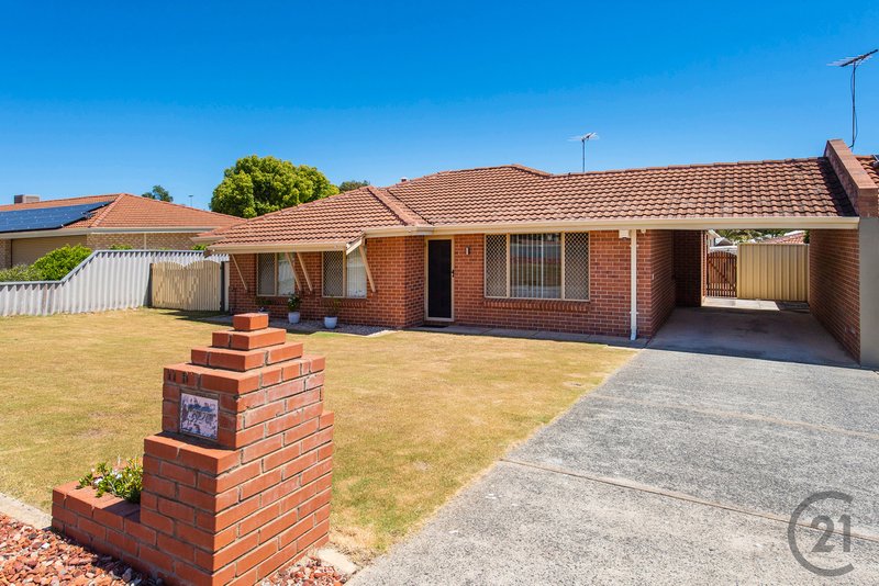 2/11 Oleander Place, Halls Head WA 6210