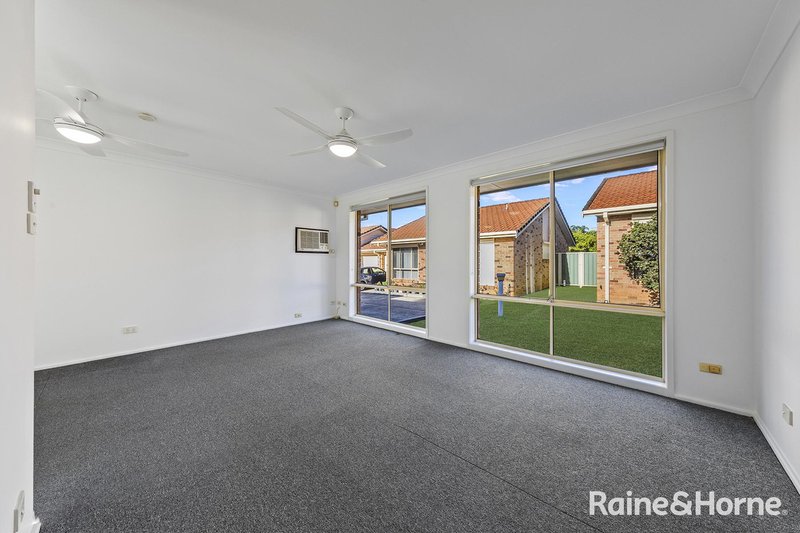 Photo - 2/11 Park Street, Ingleburn NSW 2565 - Image 6