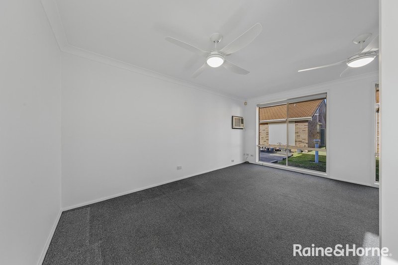 Photo - 2/11 Park Street, Ingleburn NSW 2565 - Image 7