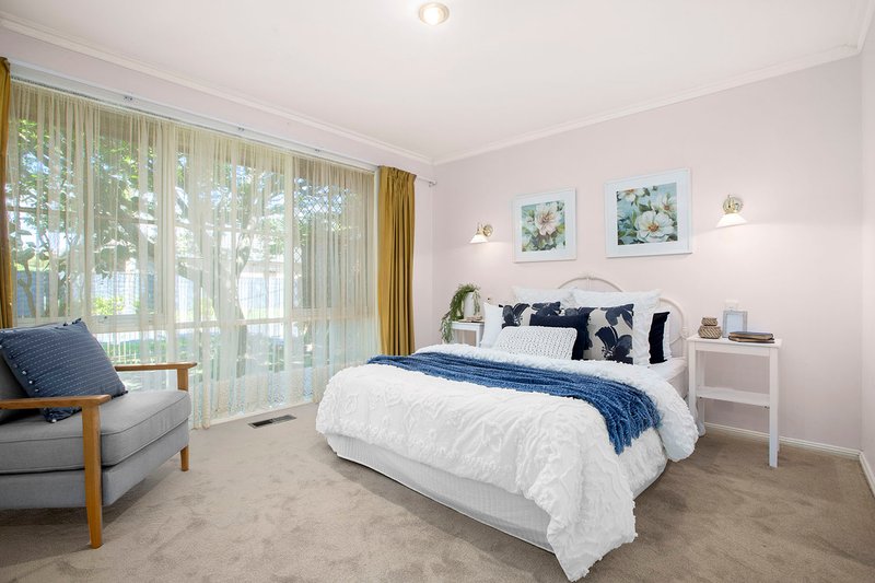 Photo - 2/11 Rossmith Avenue, Beaumaris VIC 3193 - Image 7