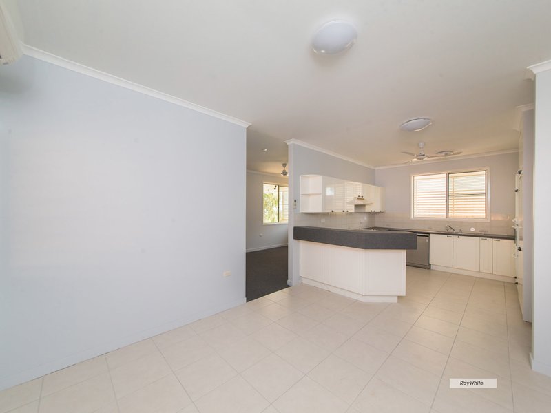 Photo - 211 Schmidt Street, Frenchville QLD 4701 - Image 9