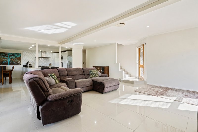 Photo - 2/11 Sequoia Court, Banora Point NSW 2486 - Image 4