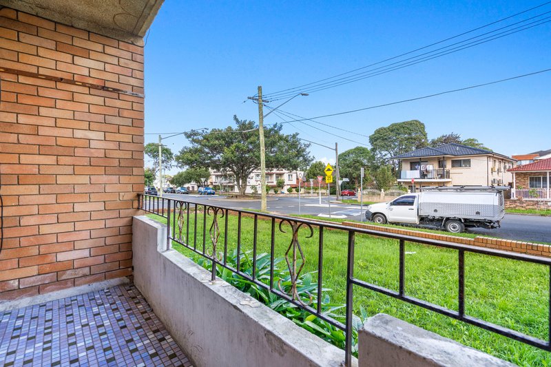 Photo - 2/11 Simpson Street, Auburn NSW 2144 - Image 5