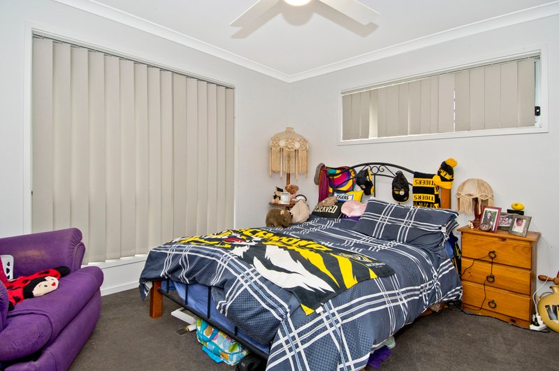 Photo - 2/11 Spruce Street, Loganlea QLD 4131 - Image 6