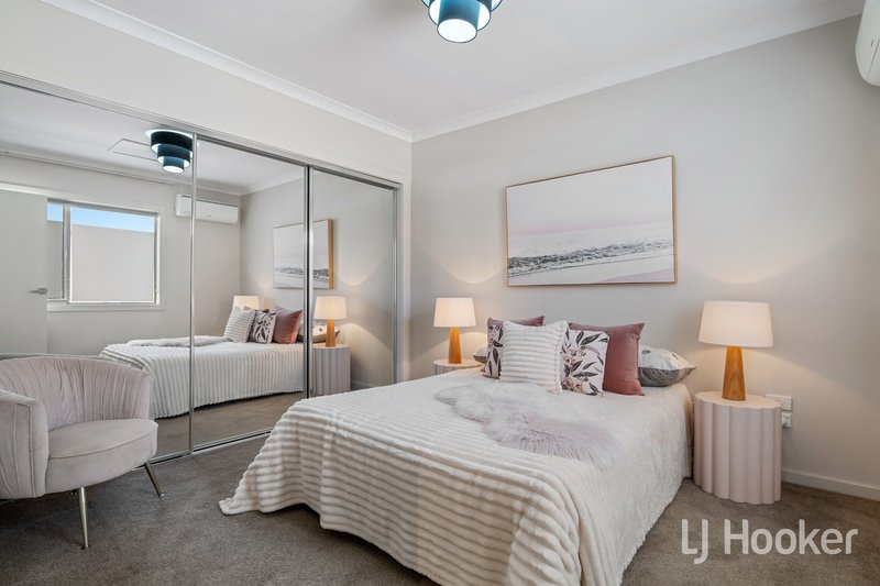 Photo - 2/11 Stuart Crescent, Nunawading VIC 3131 - Image 5