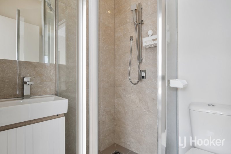 Photo - 2/11 Stuart Crescent, Nunawading VIC 3131 - Image 8