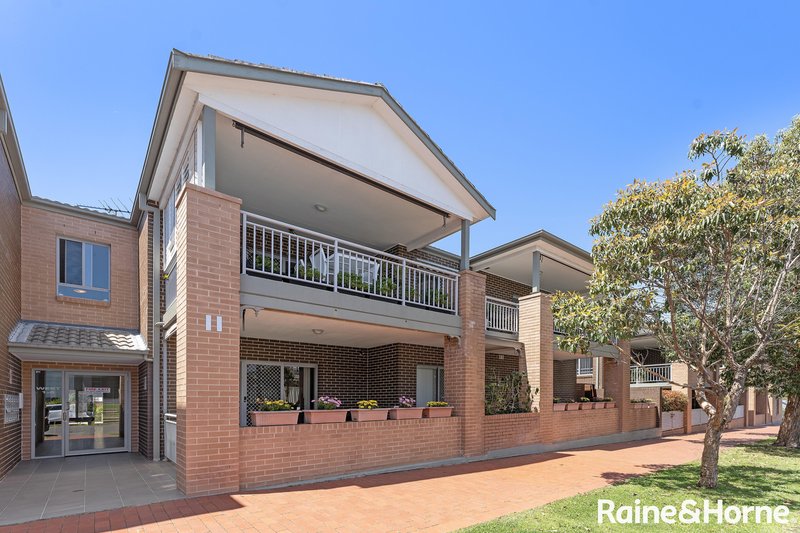 2/11 Stuart Street, Helensburgh NSW 2508