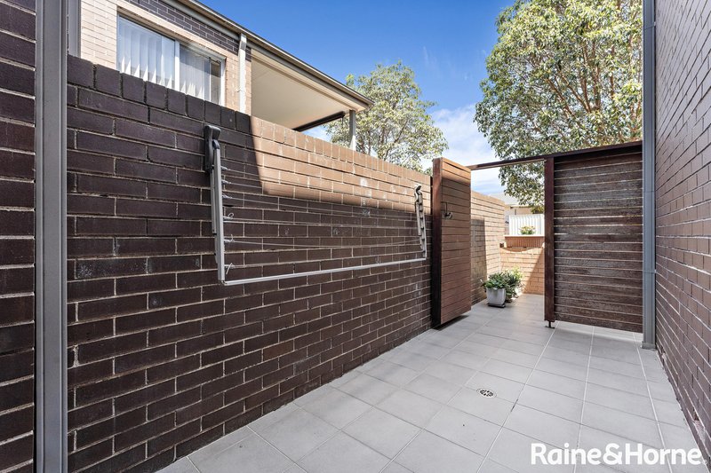 Photo - 2/11 Stuart Street, Helensburgh NSW 2508 - Image 13