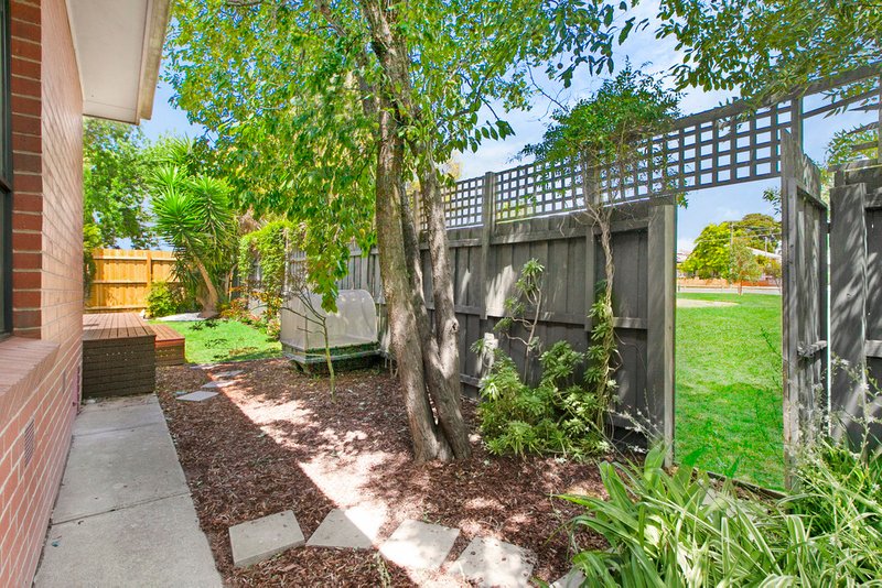 Photo - 2/11 Symons Street, Preston VIC 3072 - Image 15