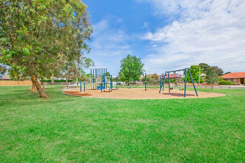 Photo - 2/11 Symons Street, Preston VIC 3072 - Image 18