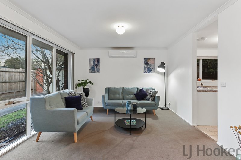 Photo - 2/11 The Avenue, Ferntree Gully VIC 3156 - Image 2