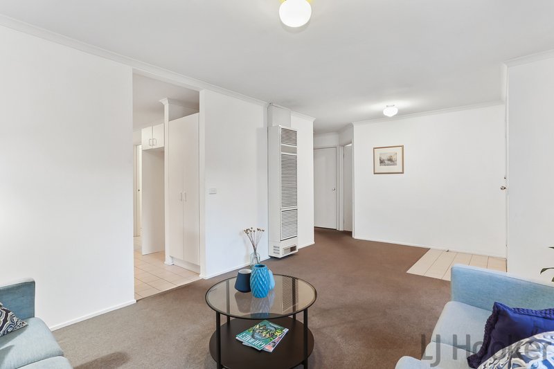 Photo - 2/11 The Avenue, Ferntree Gully VIC 3156 - Image 4