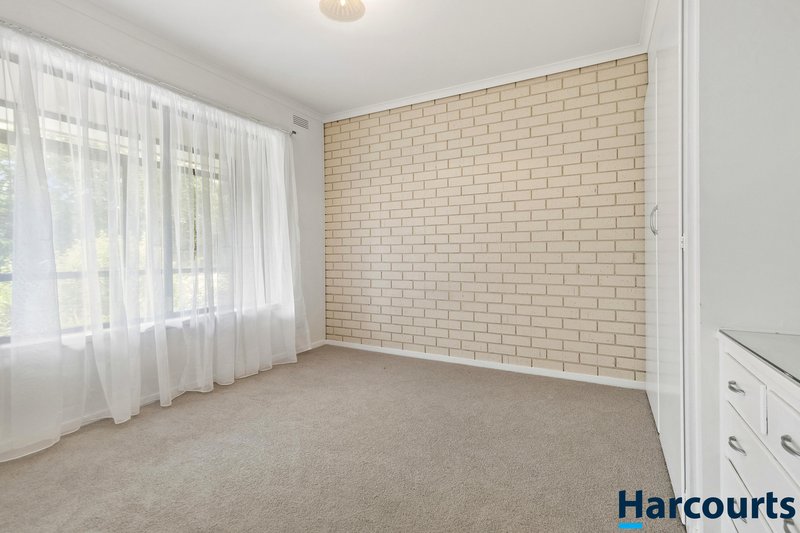 Photo - 2/11 Vale Street, Alfredton VIC 3350 - Image 6