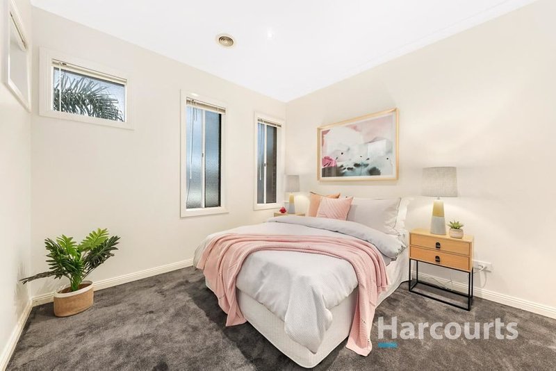 Photo - 2/11 View Road, Bayswater VIC 3153 - Image 6