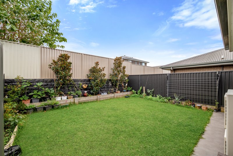 Photo - 211 Village Circuit, Gregory Hills NSW 2557 - Image 12