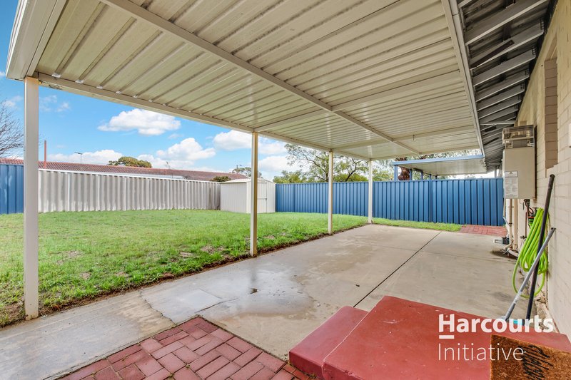 Photo - 2/11 Westbrook Way, Girrawheen WA 6064 - Image 15