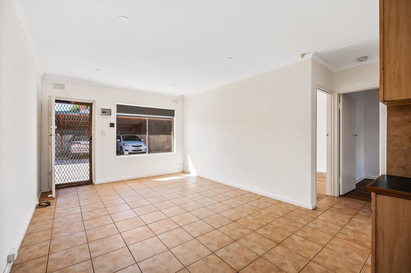 Photo - 2/11 Whitney Street, Cheltenham SA 5014 - Image 5