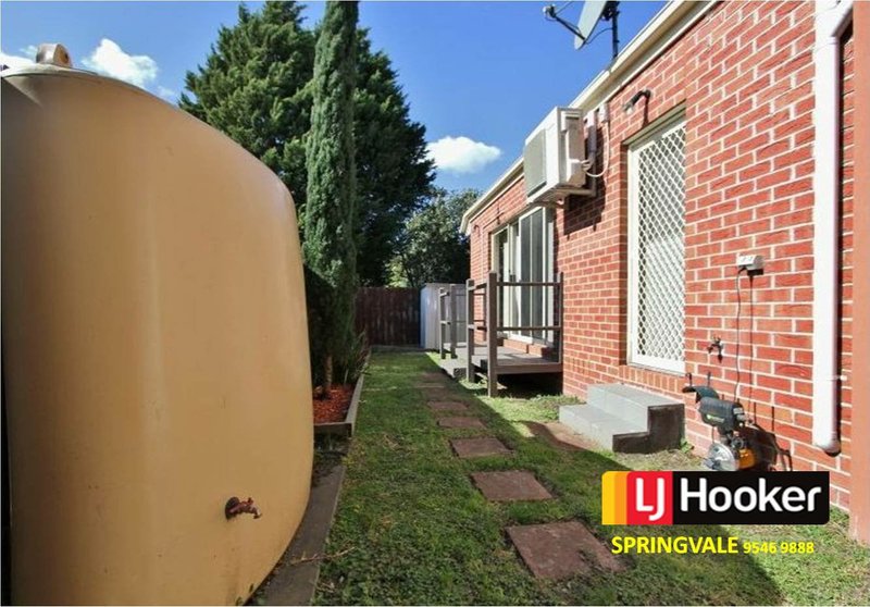 Photo - 2/11 Whitworth Avenue, Springvale VIC 3171 - Image 6