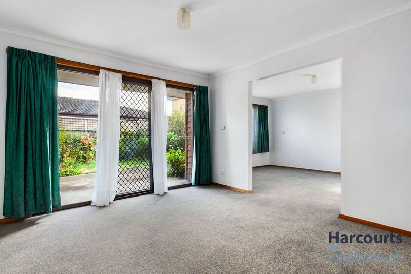 Photo - 2/11 Windsor Street, Kingston Beach TAS 7050 - Image 4