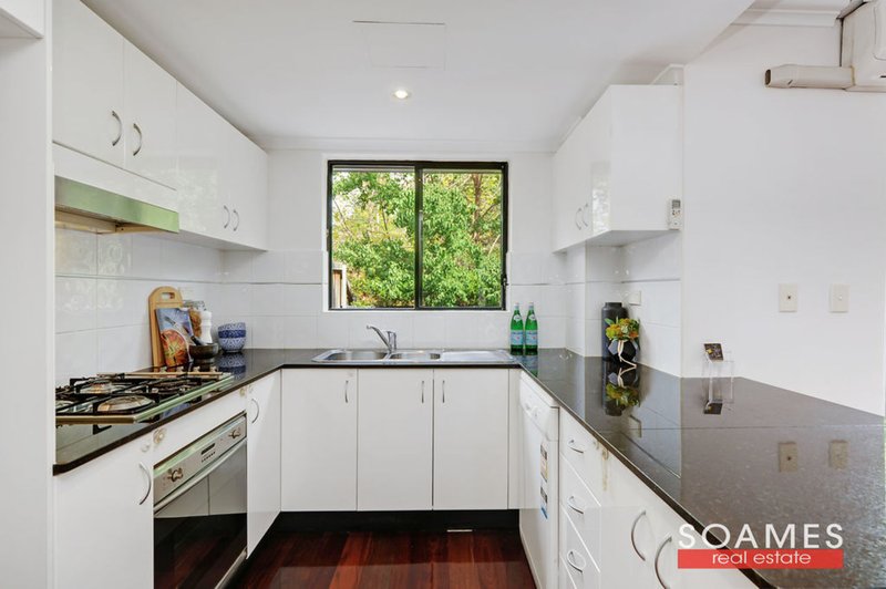 Photo - 21/10-16 Forbes Street, Hornsby NSW 2077 - Image 2