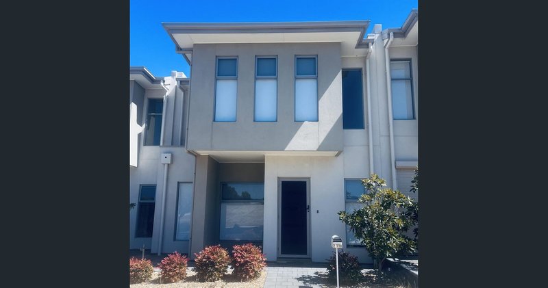 Photo - 2/110 Lovelock Drive, Noarlunga Downs SA 5168 - Image 1