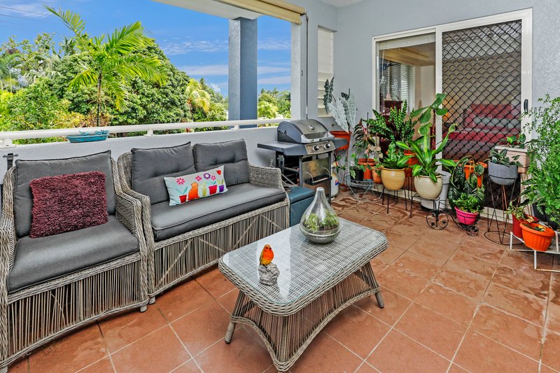 Photo - 2/110 Moore Street, Trinity Beach QLD 4879 - Image 13