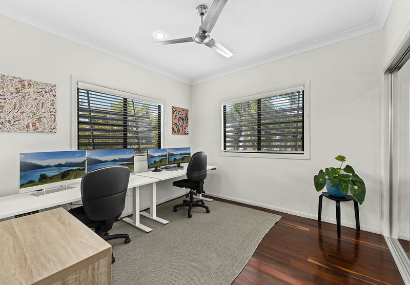 Photo - 2/110 Waverley Street, Annerley QLD 4103 - Image 17