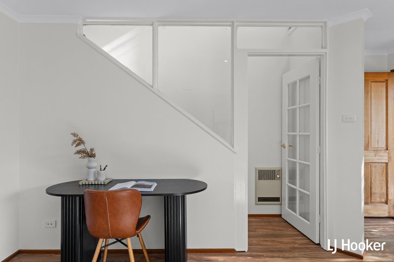 Photo - 21/100 Chewings Street, Page ACT 2614 - Image 2
