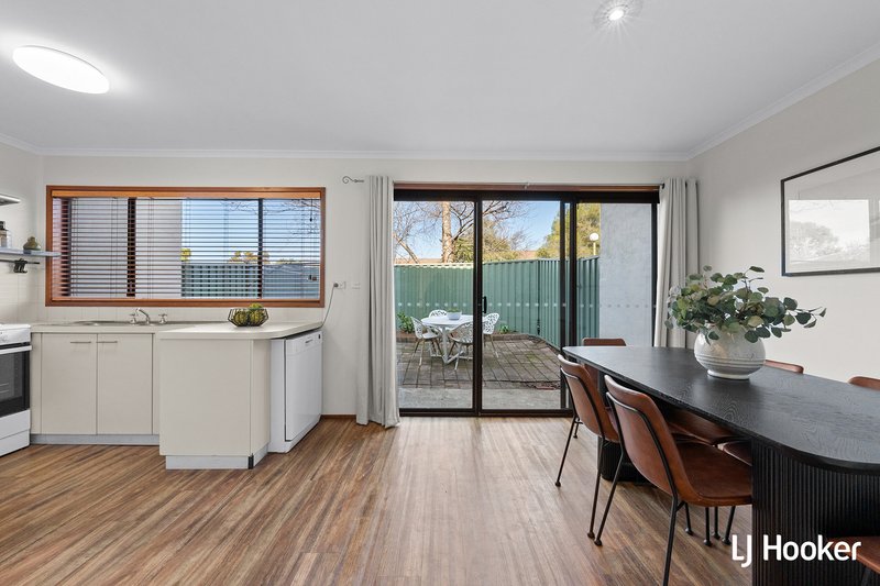 Photo - 21/100 Chewings Street, Page ACT 2614 - Image 3