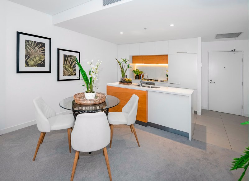 Photo - 21105/37D Harbour Road, Hamilton QLD 4007 - Image 7