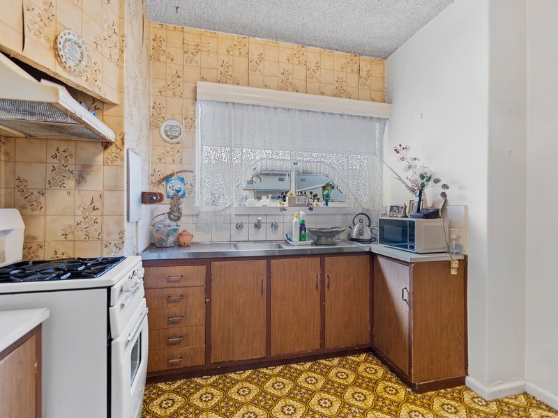 Photo - 21/106-108 Cross Street, West Footscray VIC 3012 - Image 5