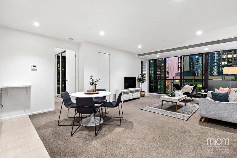 Photo - 2110/618 Lonsdale Street, Melbourne VIC 3000 - Image 2