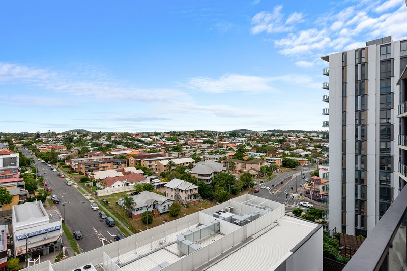 Photo - 21107/300 Old Cleveland Road, Coorparoo QLD 4151 - Image 13