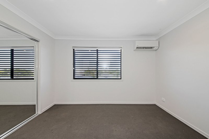 Photo - 21/11-15 Joyce Street, Burpengary QLD 4505 - Image 9