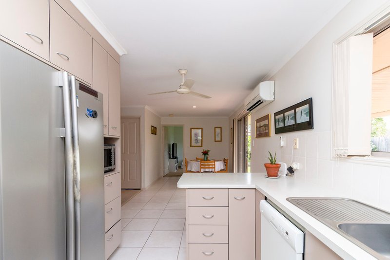 Photo - 2/111 Ibis Boulevard, Eli Waters QLD 4655 - Image 13