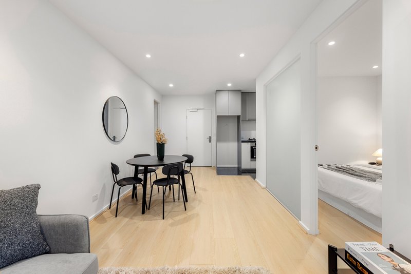 Photo - 2111/151 City Road, Southbank VIC 3006 - Image 4