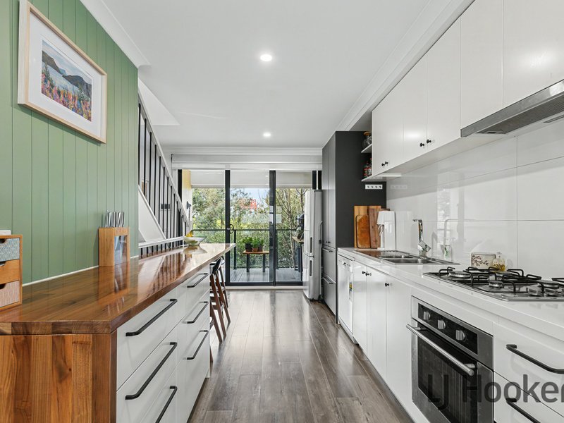 Photo - 2/1114 Stud Road, Rowville VIC 3178 - Image 2