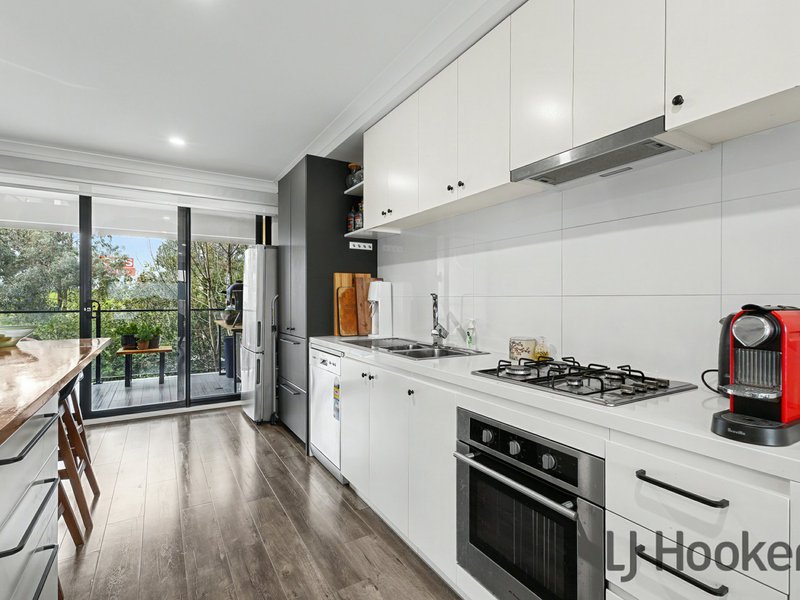 Photo - 2/1114 Stud Road, Rowville VIC 3178 - Image 3