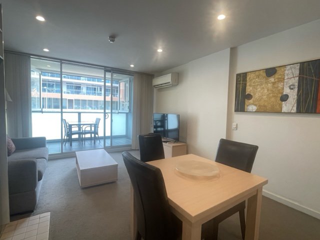 Photo - 211/185 Morphett Street, Adelaide SA 5000 - Image 5